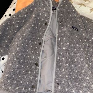 NWOT Gray and white polka dot Patagonia Jacket size M